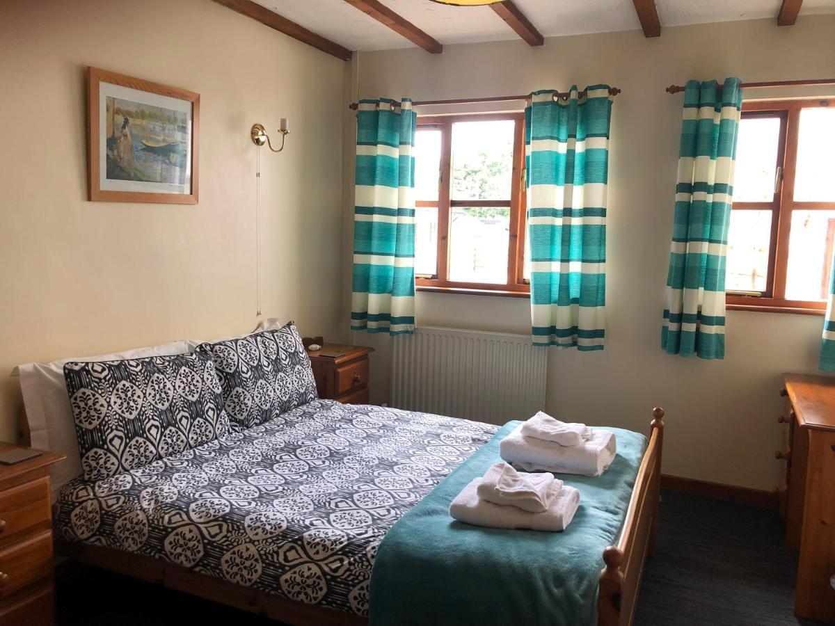 Deanwood Holiday Cottages Yorkley 外观 照片
